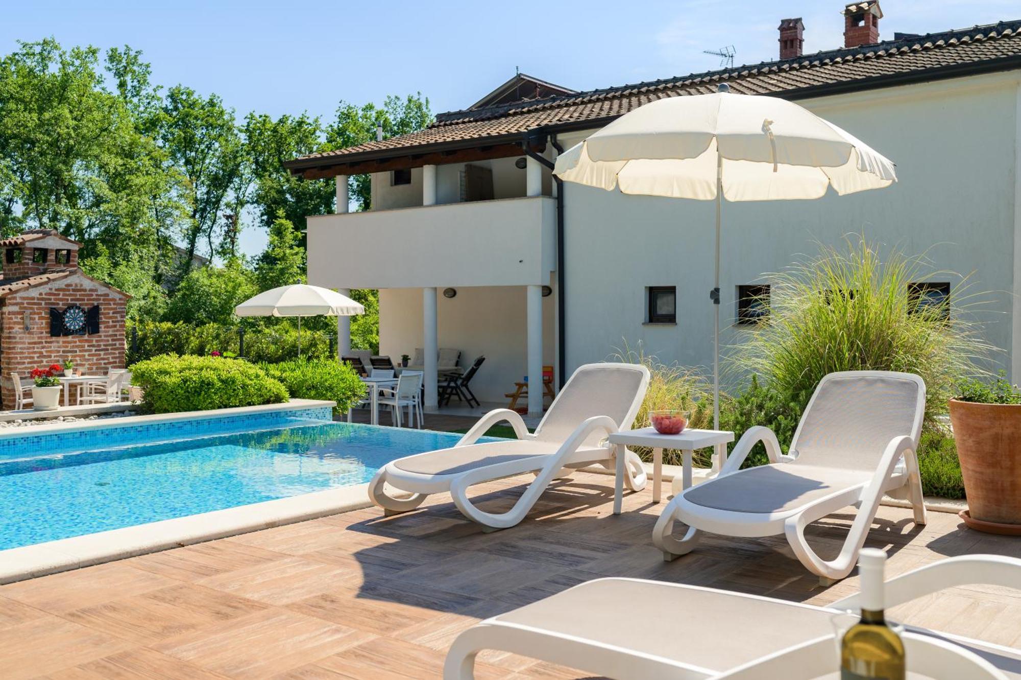 Apartments Tena Пореч Экстерьер фото