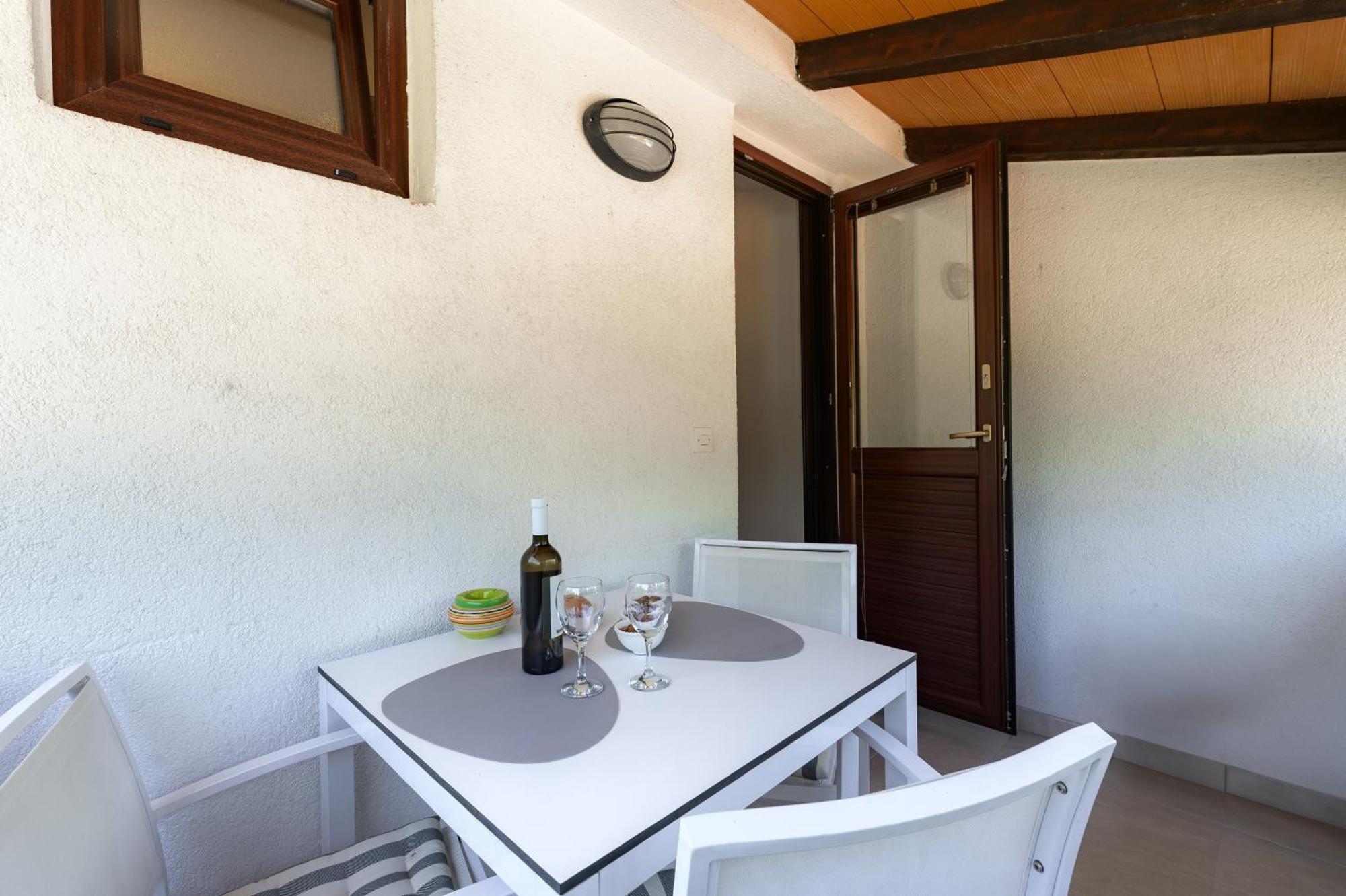 Apartments Tena Пореч Экстерьер фото
