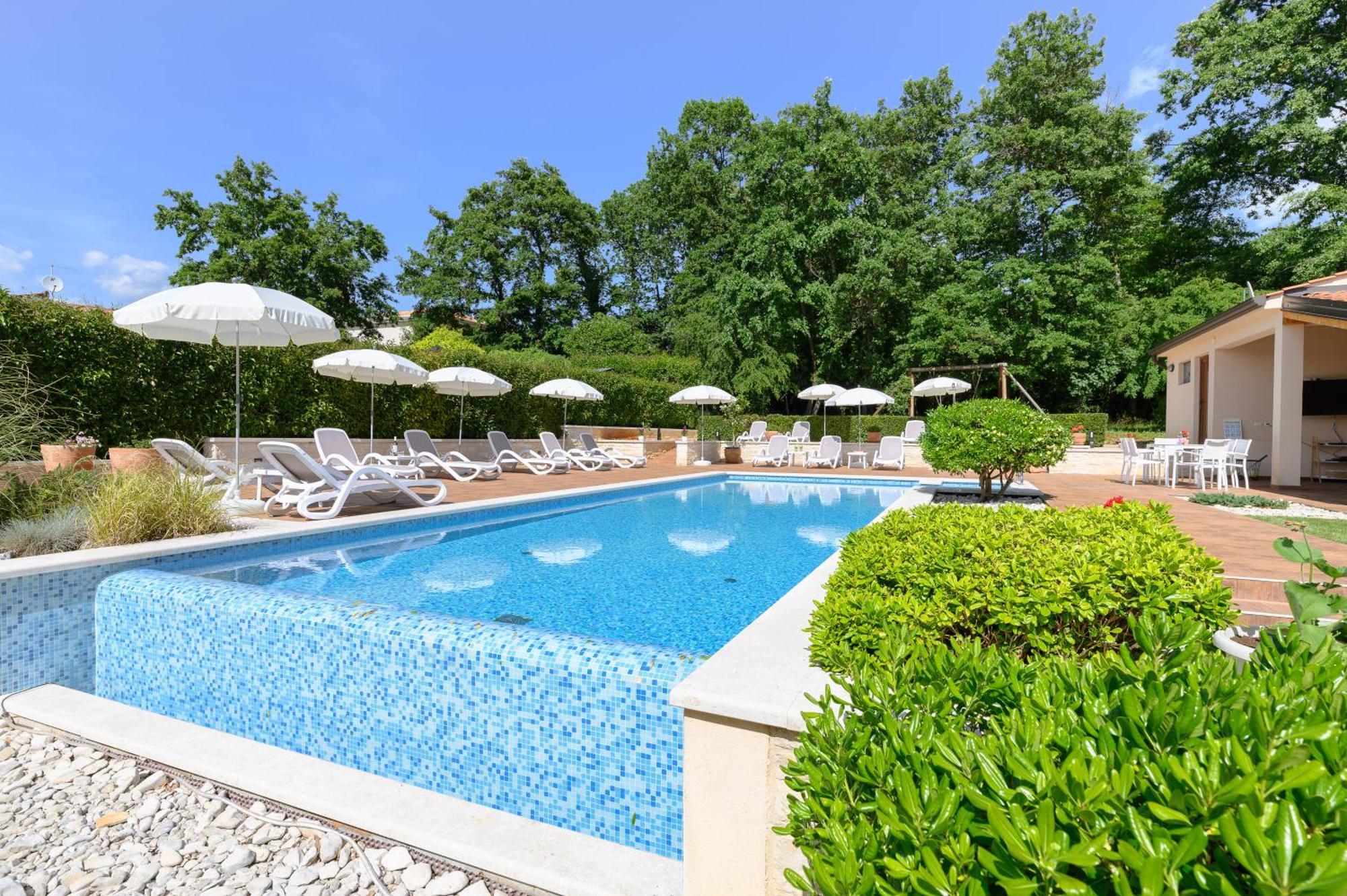 Apartments Tena Пореч Экстерьер фото