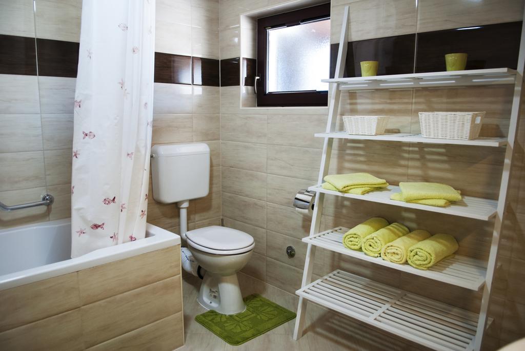 Apartments Tena Пореч Экстерьер фото
